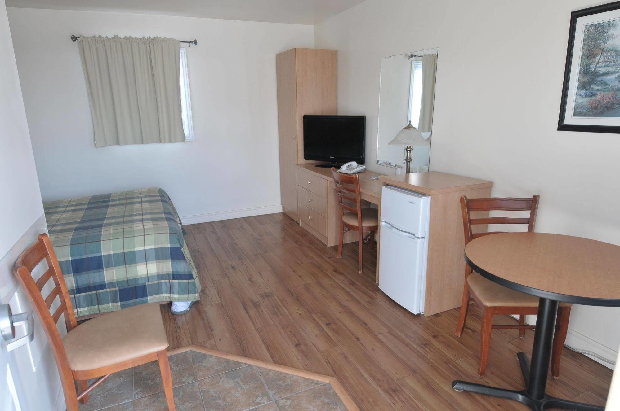 Motel Chevalier Квебек Экстерьер фото